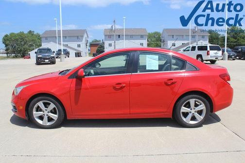 Red 2015 Chevrolet Cruze 2LT