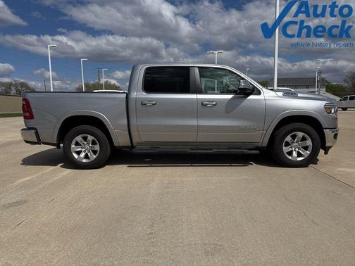 Billet Silver Metallic Clearcoat 2022 RAM 1500 Laramie