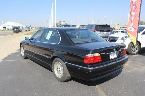 2001 BMW 740 iL