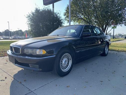 2001 BMW 740 iL