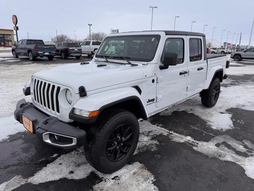 2021 Jeep Gladiator Sport