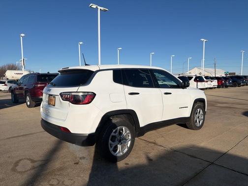 2025 Jeep Compass Sport