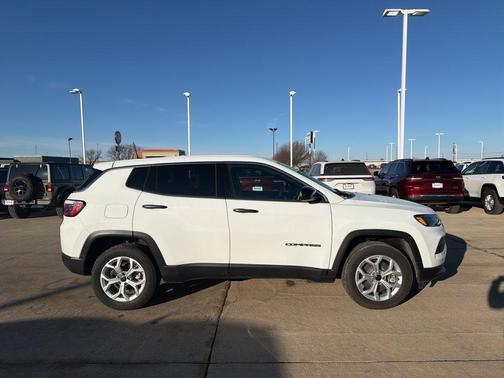 2025 Jeep Compass Sport