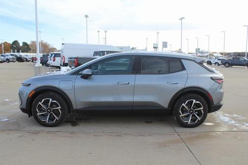 2026 Chevrolet Equinox EV LT 1