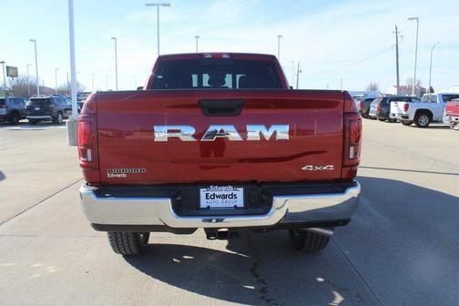 Molten Red Pearlcoat 2026 RAM 2500 Big Horn