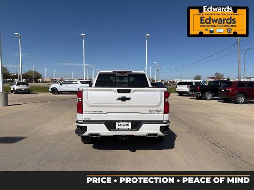 Iridescent Pearl Tricoat 2024 Chevrolet Silverado 1500 High Country