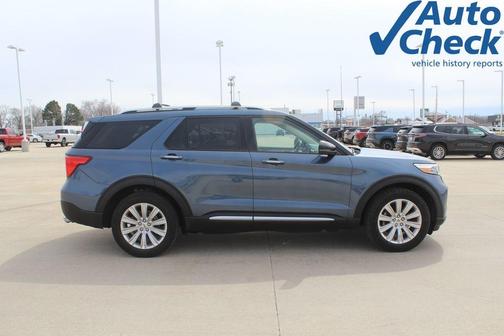 Blue Metallic 2020 Ford Explorer Limited