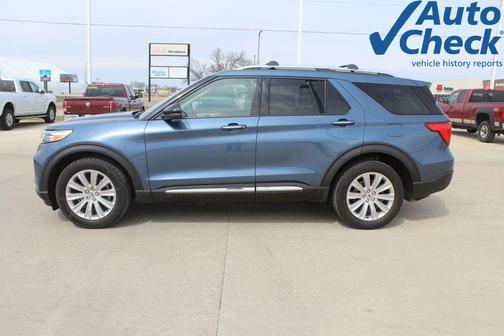 Blue Metallic 2020 Ford Explorer Limited