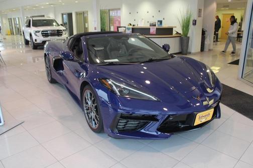 2025 Chevrolet Corvette Stingray w/2LT