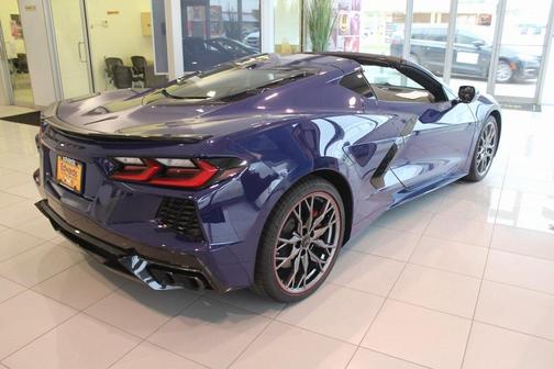 2025 Chevrolet Corvette Stingray w/2LT