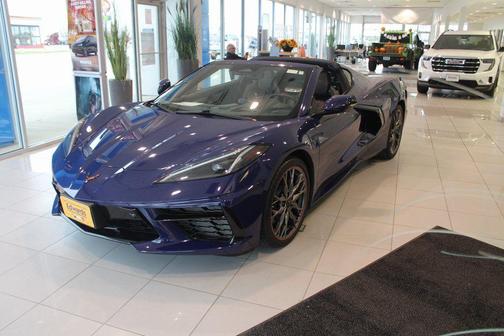 2025 Chevrolet Corvette Stingray w/2LT