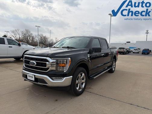 Black Metallic 2022 Ford F-150 XLT