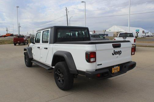 2023 Jeep Gladiator Sport