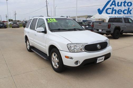 Frost White 2006 Buick Rainier CXL