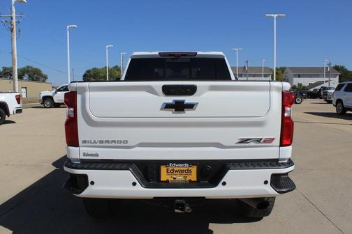2024 Chevrolet Silverado 2500 ZR2