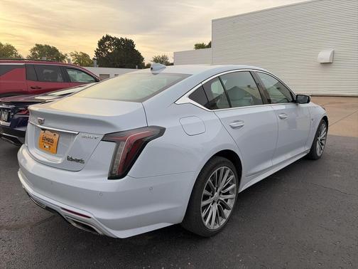 2022 Cadillac CT5 Premium Luxury AWD