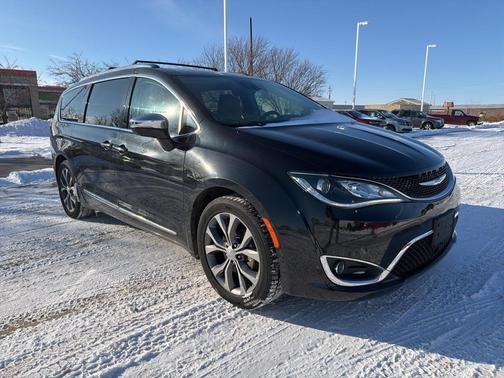 2018 Chrysler Pacifica Limited