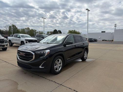Ebony Twilight Metallic 2020 GMC Terrain SLE