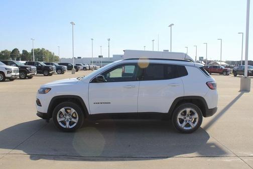 2023 Jeep Compass Latitude