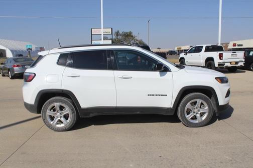 2023 Jeep Compass Latitude