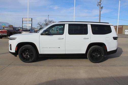 2026 Jeep Grand Wagoneer LIMITED