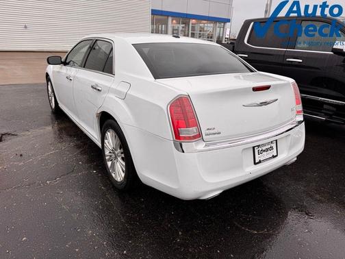 Bright White Clearcoat 2012 Chrysler 300 Limited