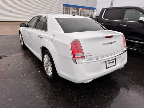 Bright White Clearcoat 2012 Chrysler 300 Limited