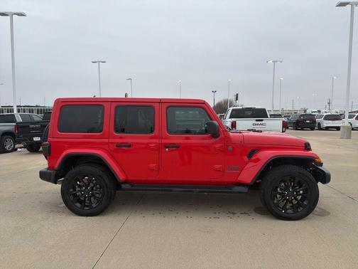 2025 Jeep Wrangler 4xe Sahara
