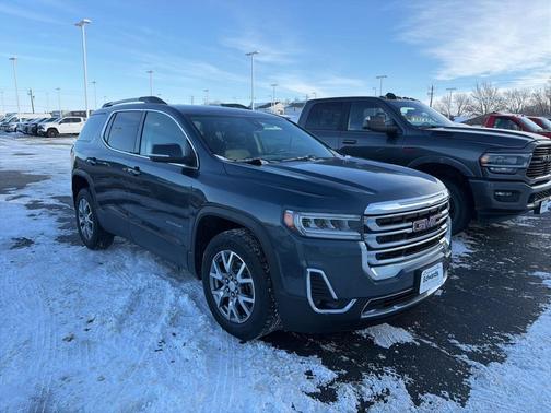 2020 GMC Acadia SLT