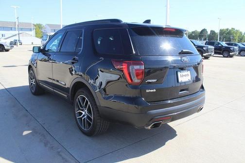 2016 Ford Explorer Sport
