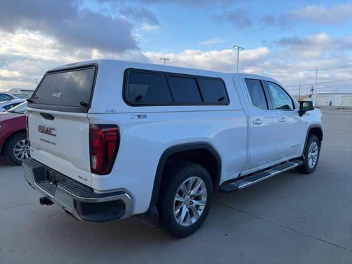 2020 GMC Sierra 1500 SLE