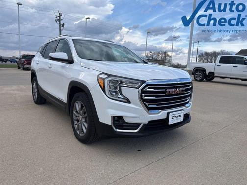 Summit White 2024 GMC Terrain SLT