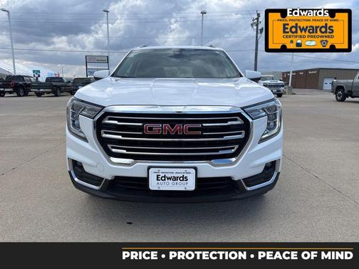 Summit White 2024 GMC Terrain SLT