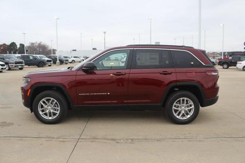 2025 Jeep Grand Cherokee Laredo X