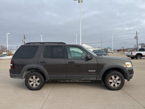 2006 Ford Explorer XLT