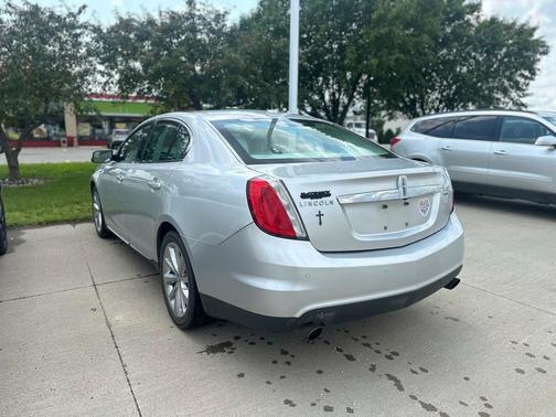 2011 Lincoln MKS EcoBoost