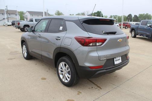 Sterling Gray Metallic 2026 Chevrolet Trailblazer LS