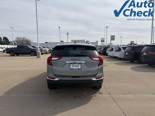 Sterling 2023 GMC Terrain SLT