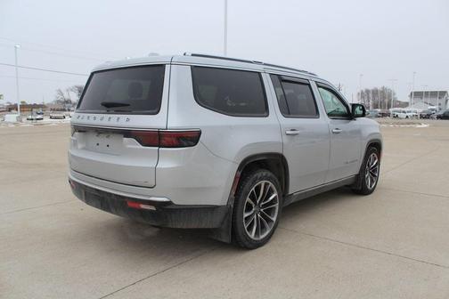 2023 Jeep Wagoneer Series III