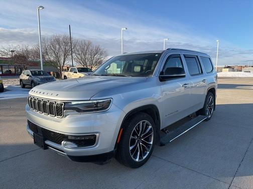 2023 Jeep Wagoneer Series III