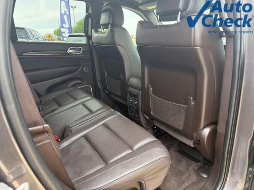 Granite Crystal Clearcoat Metallic 2018 Jeep Grand Cherokee Summit