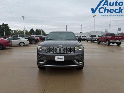 Granite Crystal Clearcoat Metallic 2018 Jeep Grand Cherokee Summit