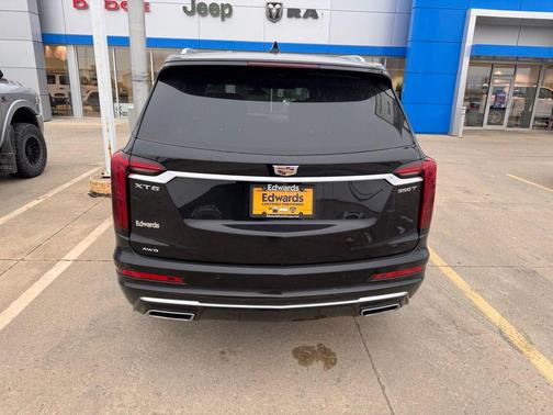 2024 Cadillac XT6 Luxury AWD