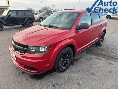 Redline 2 Coat Pearl 2020 Dodge Journey SE Value