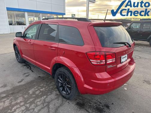 Redline 2 Coat Pearl 2020 Dodge Journey SE Value