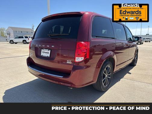 Octane Red Pearlcoat 2018 Dodge Grand Caravan GT