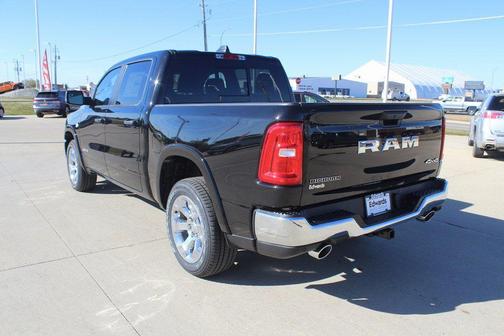Diamond Black 2026 RAM 1500 Big Horn/Lone Star