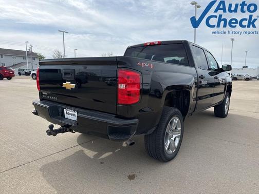 Black 2018 Chevrolet Silverado 1500 Custom