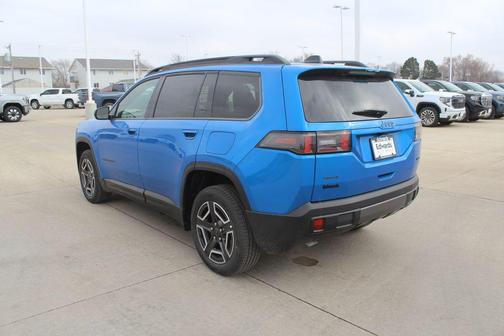 2026 Jeep Cherokee LAREDO/LIMITED