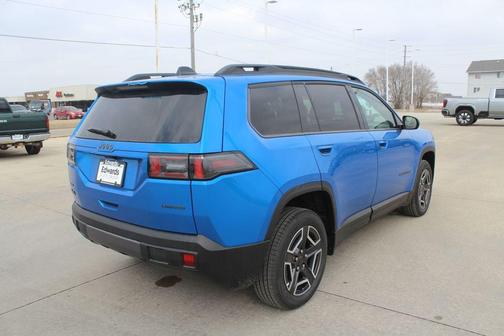 2026 Jeep Cherokee LAREDO/LIMITED